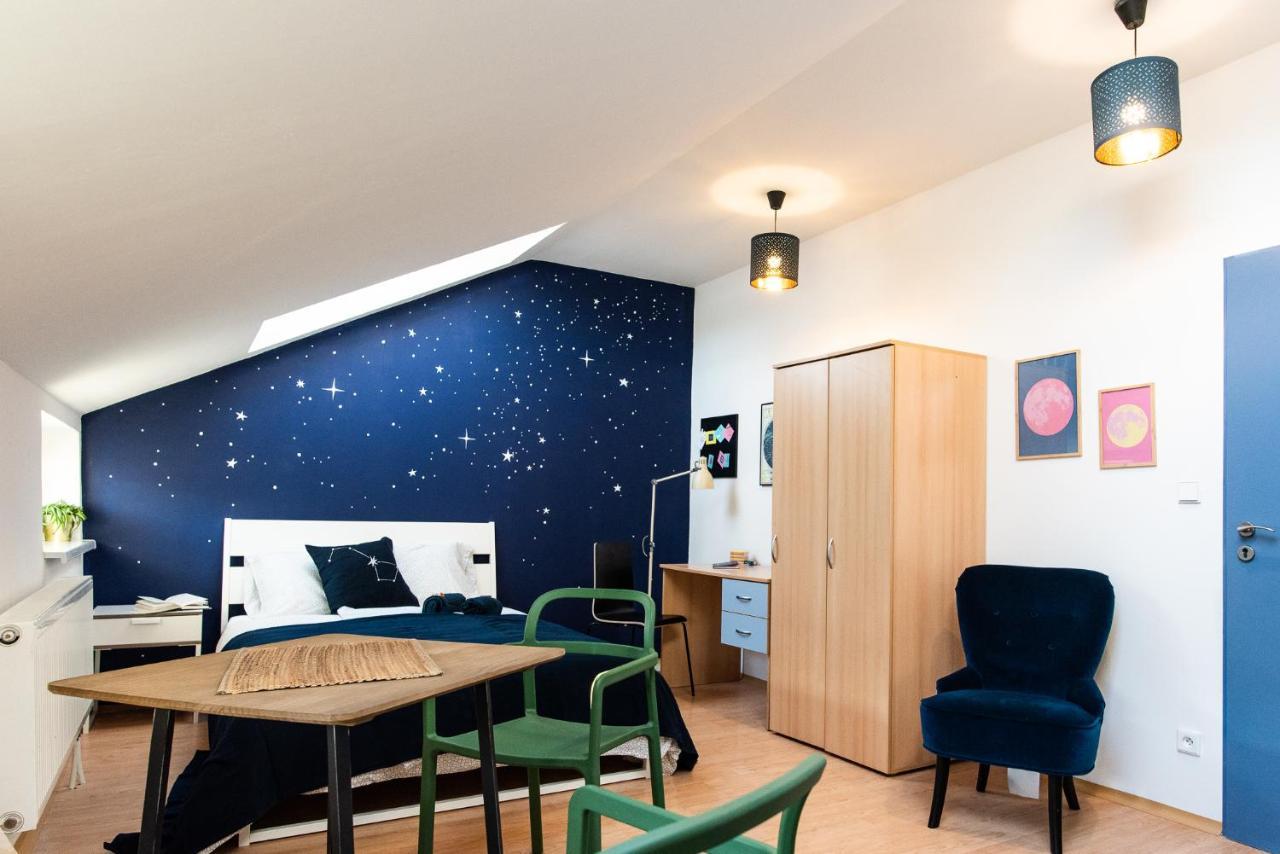 Night Sky Studio - Brno Exterior photo